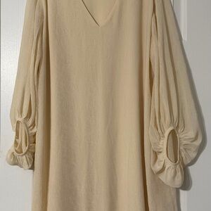 Entro Cream V-Neck Dress with Balloon Sleeves